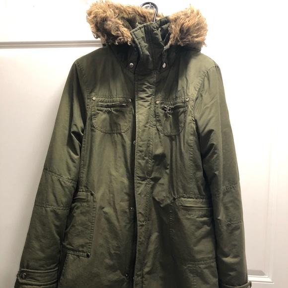 Women’s winter jacket - Picture 2 of 3